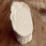 golden cross soft raw goats cheese 225gm sussex